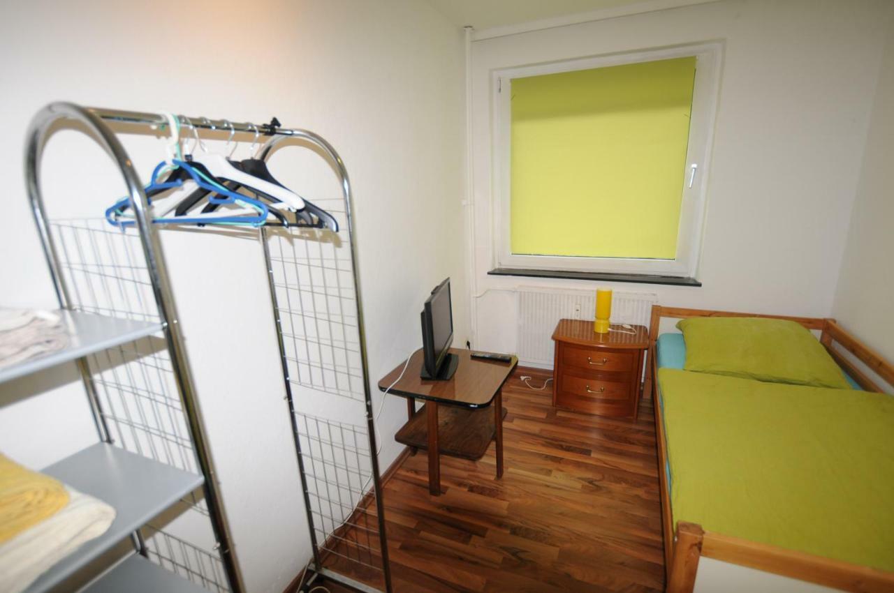 Messezimmer Laatzen Hanovra Exterior foto